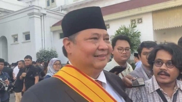 Senyum Airlangga Hartarto Ditanya Soal Pedongkelan Dirinya Dari Kursi Ketua Umum Golkar