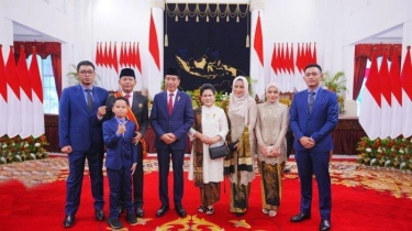 Jokowi Beri Penghargaan ke 64 Tokoh, Eks Kapolri Idham Azis Terima Bintang Mahaputera Adipradana