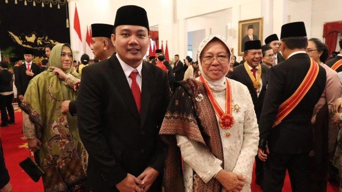 Mensos Risma Dianugerahkan Tanda Kehormatan Bintang Mahaputera Utama oleh Presiden Jokowi