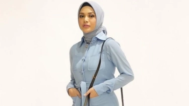 4 Gaya Aurel Hermansyah Pakai Produk Lokal: Tak Melulu Branded, Bisa Pakai Sandal Sejuta Umat