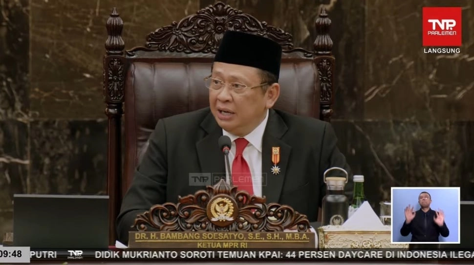 Bacakan Pantun, Bamsoet Ucapkan Selamat ke Prabowo-Gibran di Sidang Tahunan MPR/DPR