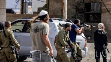 Warga Palestina Tewas dan Puluhan Orang Terluka dalam Serangan Pemukim Israel di Tepi Barat