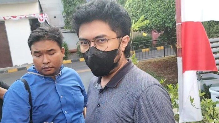Saksikan CCTV Dante di Kolam Renang, Angger Dimas Sebut Perbuatan Yudha Arfandi Bukan Manusia