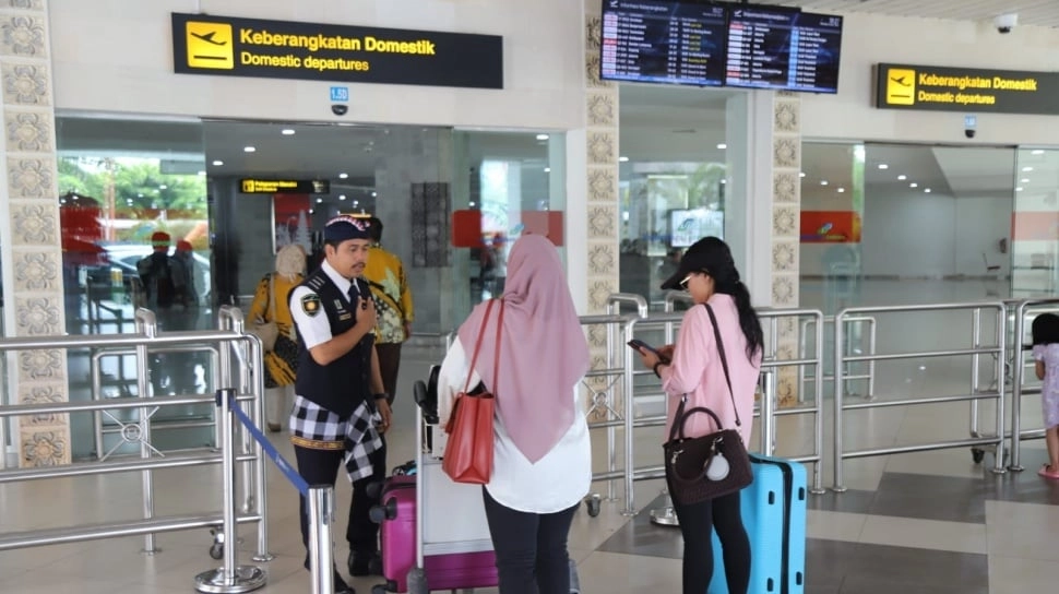 Ratusan Karyawan Bandara Ngurah Rai Bali Mogok Kerja, Penumpang Terlantar?