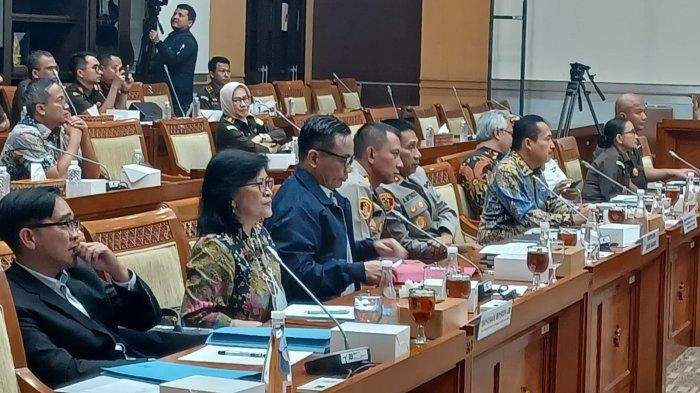 Komisi III DPR RI Gelar RDP dengan Kapolda Jabar dan ATR/BPN Bahas Kasus SMAK Dago