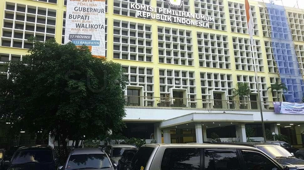Tunggu KPU Soal Aturan Pilkada: Akan Jadi Pembangkang Atau Penjaga Konstitusi