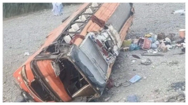 Bus Peziarah Pakistan Terbalik, 28 orang Tewas dan 13 Lainnya Terluka