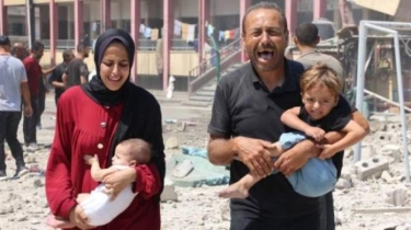 Israel Sein Kanan Belok Kiri, Bilang Agresi Berakhir Tapi Kian Ganas Bombardir Gaza Selama 320 Hari