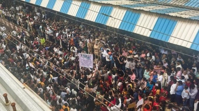 Layanan Kereta Api di Badlapur Dihentikan Akibat Aksi Unjuk Rasa Terkait Kasus Dugaan Pelecehan Anak