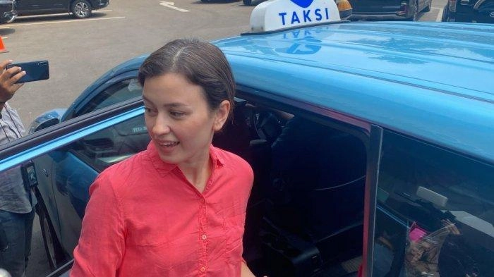 Setelah Mobilnya Diduga Digelapkan Edward Akbar, Kimberly Ryder Kini Dapat Mobil Baru dari Jhon LBF