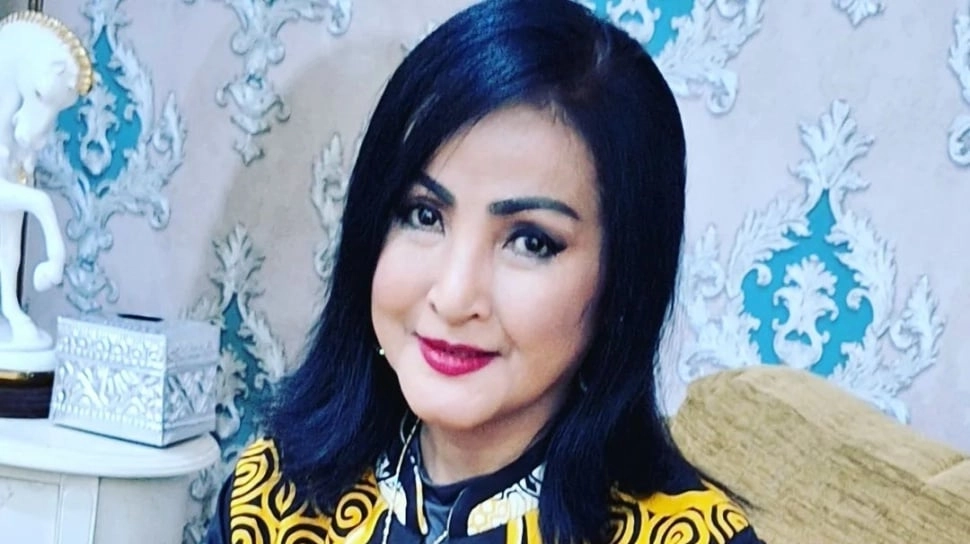 Apakah Machica Mochtar Menikah Lagi usai Cerai dengan Jenderal Moerdiono?