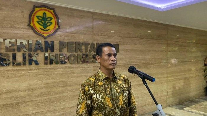 Mentan Andi Amran Perintahkan Irjen Kementan Segera Laporkan Calo Kepada Aparat Penegak Hukum