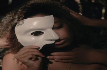 Orang yang Bersikap Ramah Namun Diam-Diam Tidak Menyukai Anda Bakal Sering Menunjukkan 8 Perilaku Ini