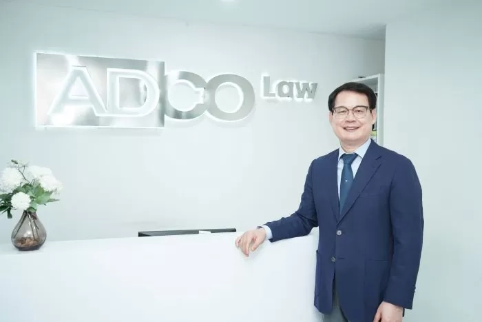 ADCO Law Sambut Seongho Suh sebagai Foreign Counsel untuk Meningkatkan Keahlian Internasional