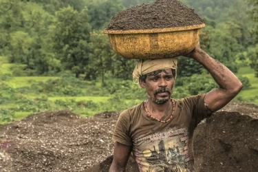 Deretan Zodiak Pria Pekerja Keras: Pantang Menyerah Sebelum Kondisi Ekonomi Mencapai Puncak