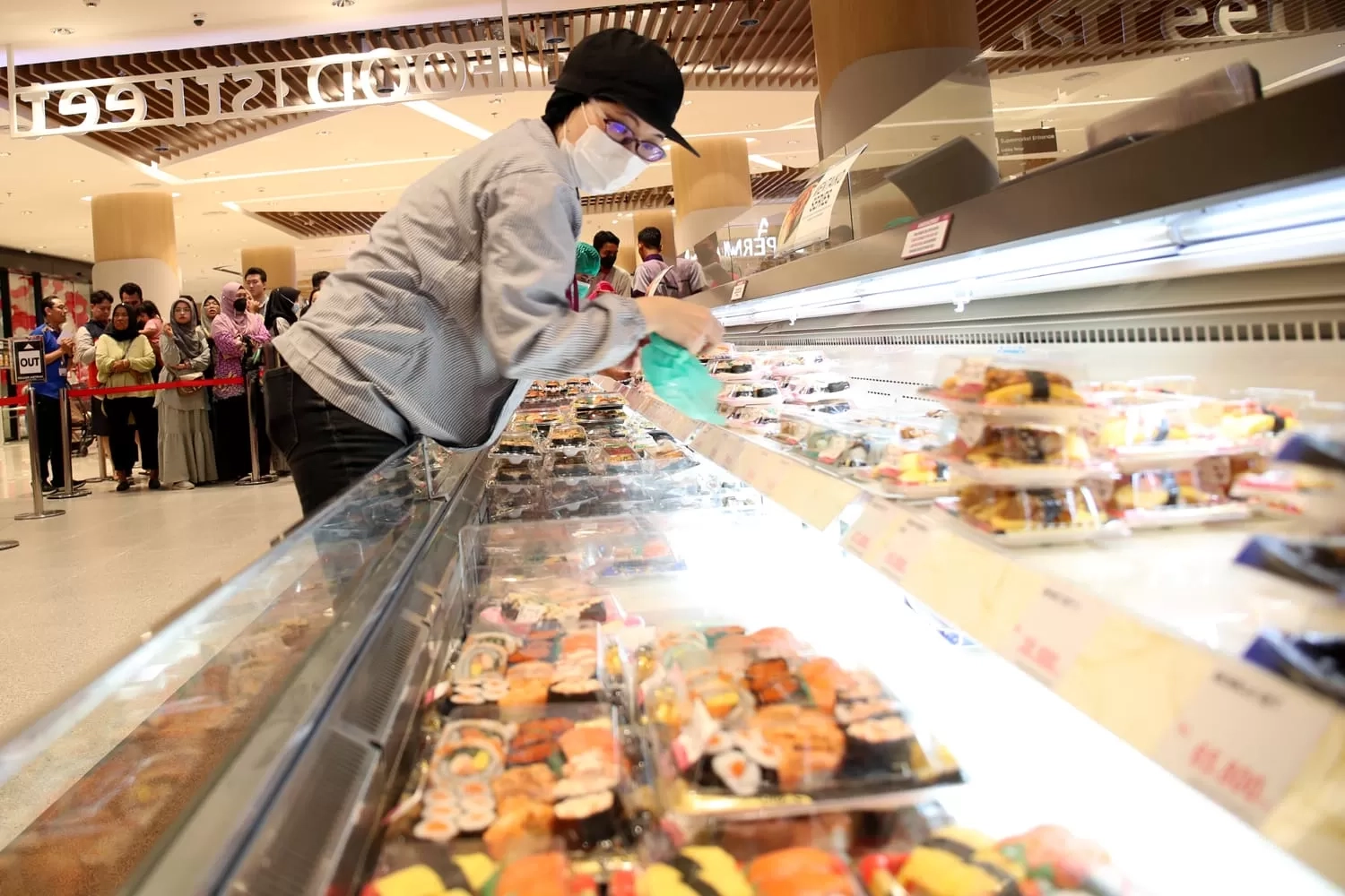 Surganya Makanan Jepang, Ada Ramen Bertoping Ajitsuke Tamago hingga Sushi