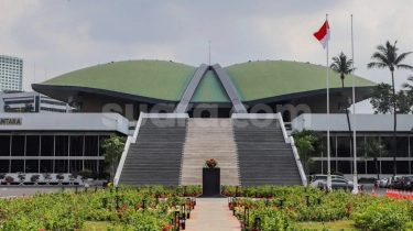 DPR-Pemerintah Kompak! Usulkan Presiden Baru Nanti Bebas Tambah Kementerian dan Pecah Lembaga