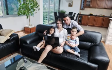 Banjir Rezeki Sepanjang Masa: Pasangan Weton Tibo Tinari Diyakini Menjadi Keluarga Paling Harmonis dan Berkecukupan Menurut Primbon Jawa