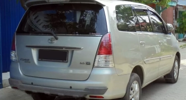 Harga Mobil Bekasnya Tergolong Nggak Waras, Ternyata ini Keunggulan Toyota Kijang Innova Disel Versi Lawas