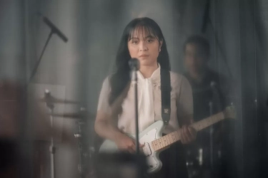 TOP 4 Lagu Bernadya yang Bikin Gen-Z Galau Brutal, Gagal Move On Sampai Dibikin Feeling Lonely
