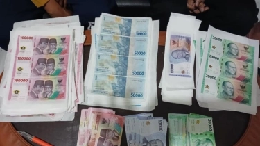 Produksi Uang Palsu hingga Miliaran, Bareskrim Tangkap 10 Orang Kasus Percetakan Upal di Bekasi