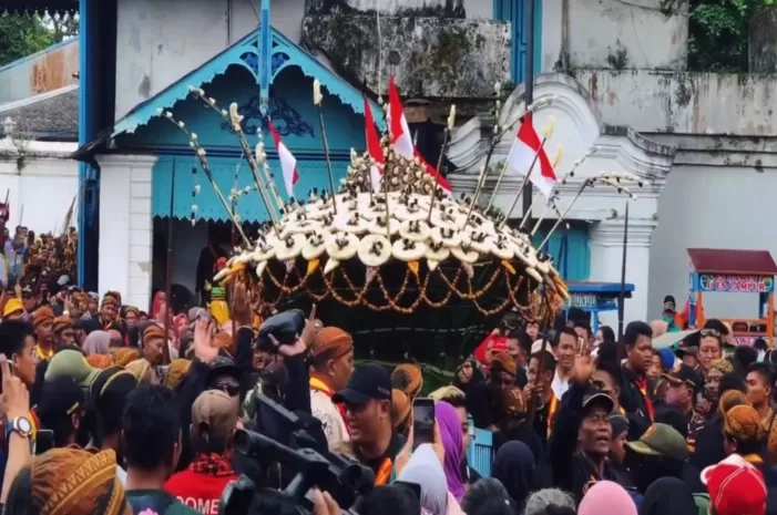 4 Tradisi Unik di Berbagai Wilayah Indonesia dalam Rangka Memperingati Maulid Nabi Muhammad SAW