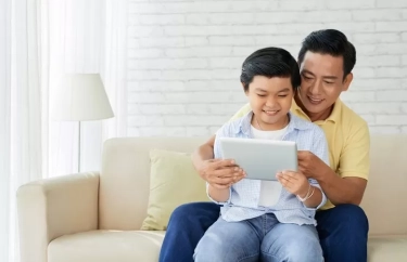 Wajib Dihindari: 12 Kalimat yang Tidak Boleh Diucapkan kepada Anak Sulung. Dampaknya Bisa Sangat Negatif!