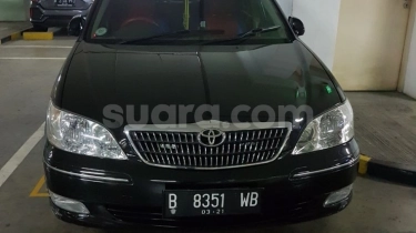 2 Tahun Terparkir di Thamrin Residence sampai Pajak Habis, Toyota Camry Milik Buronan KPK Harun Masiku Masih Kinclong