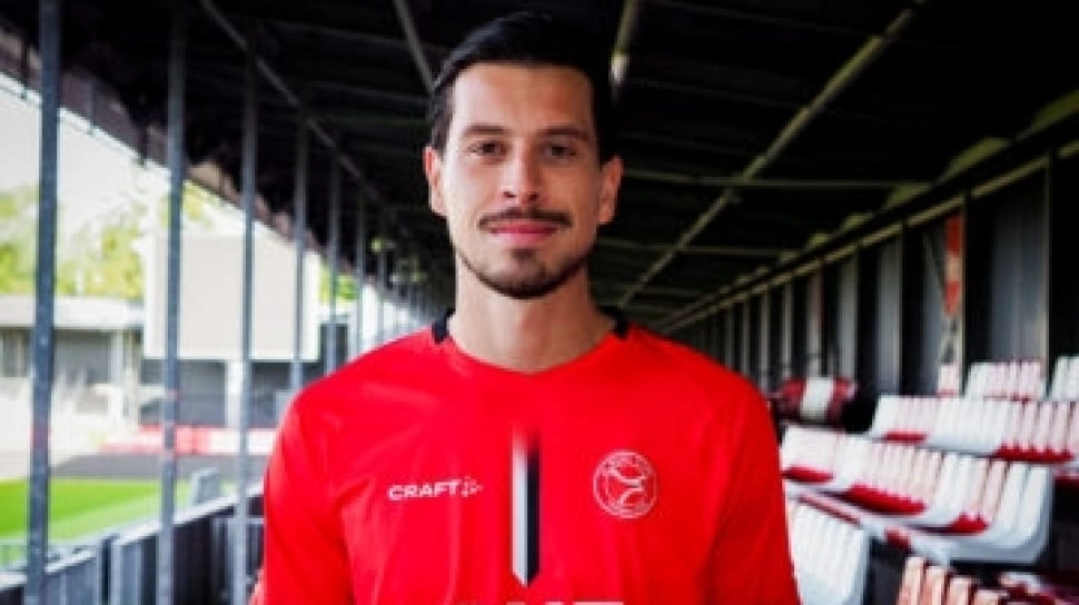 Perkiraan Gaji Thom Haye di Almere City, Sangat Tinggi?