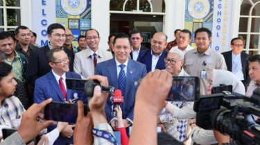 Diuji 7 Profesor, AHY Berhasil Pertahankan Disertasi Doktoral tentang Kepemimpinan Transformasional