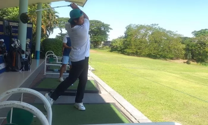 Hubbie Catatkan Pukulan Terjauh dalam Kualifikasi Golf Indonesia Long Drive di Surabaya