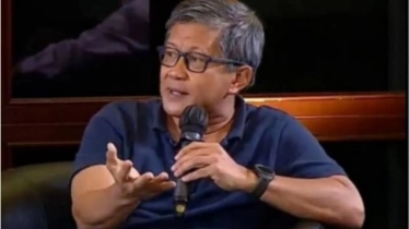 Senggol Pemain Naturalisasi Timnas, Rocky Gerung Disemprit Suporter: Rusak Euforia Rakyat