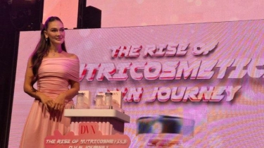 Luna Maya Ungkap Pentingnya Perawatan Kulit dari Dalam Diri di Iklim Indonesia saat Ini