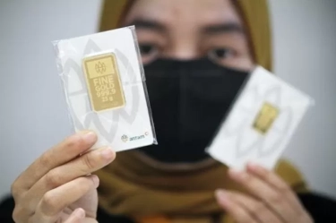 Harga Emas Antam Selasa Naik Rp1.000 jadi Rp1,444 juta per gram