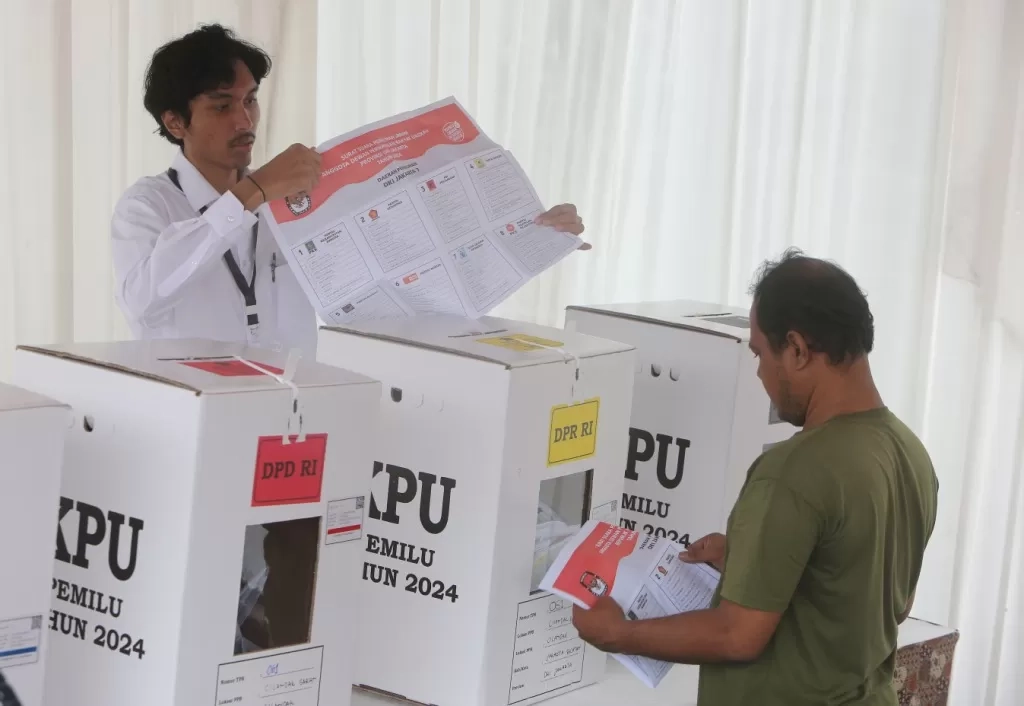 Ingin Penghasilan Tambahan? Coba Daftar KPPS Pilkada 2024 yang Dibuka Mulai Hari Ini, Berikut Cara dan Persyaratannya