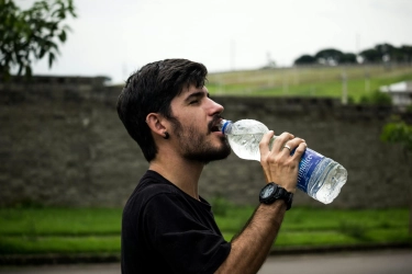 Ini 7 Dampak Tidak Suka Minum Air Putih, Apakah Kamu Termasuk Salah Satunya?