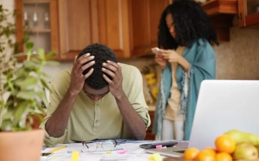 Lebih Besar Pasak daripada Tiang: 7 Shio yang Mendapat Rezeki Besar Tetapi Memiliki Pengeluaran Jauh Lebih Besar Lagi Menurut Astrologi Tiongkok
