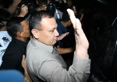 Mertua Kiky Saputri Sebut untuk Kembalikan Kepercayaan Publik Tak Semua Penanganan Pelanggaran Etik Harus Diekspos