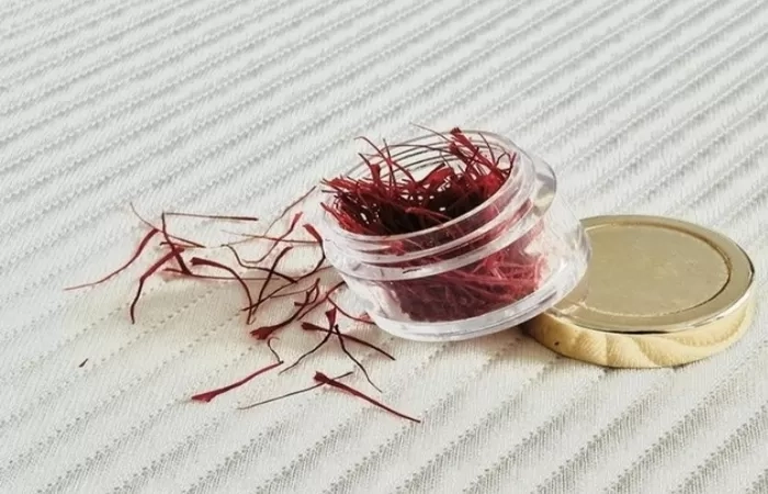 Sebelum Konsumsi Bunga Saffron, Ketahui Efek Samping Penggunaannya Berikut Ini