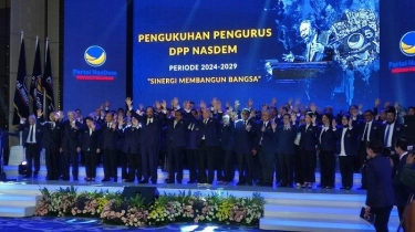 Surya Paloh Kukuhkan Siti Nurbaya Bakar jadi Ketua Dewan Pertimbangan NasDem