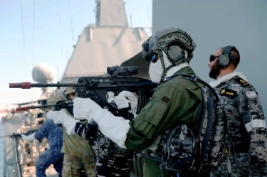 Melihat Lebih Dekat Aksi Pengawak KRI I Gusti Ngurah Rai-332 Dalam Tahap Sea Phase Latma Multilateral Kakadu 2024