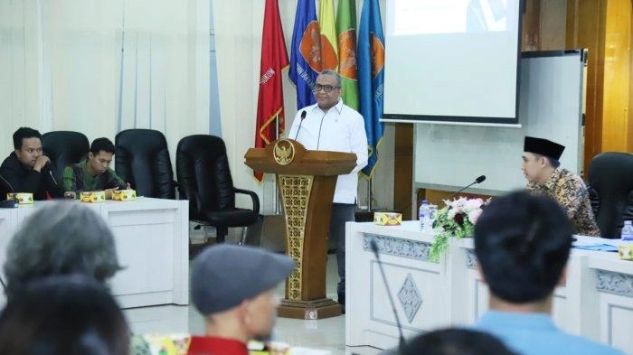 Wamenaker Ajak Generasi Muda Siapkan Diri Hadapi Pasar Kerja yang Semakin Berubah