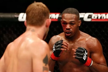 Kisah Tragis 11 Tahun Lalu: Khabib Nurmagomedov Jadi Saksi Mata Jon Jones Dihajar Babak Belur hingga Terkapar