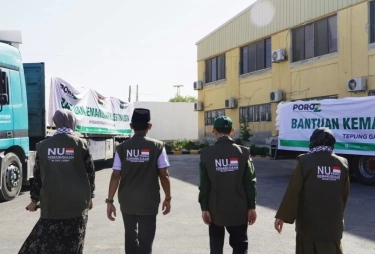Sebanyak 12 Kontainer Bantuan Indonesia Dari Lazisnu dan Poroz Dikirim Masuk Palestina Lewat Yordania