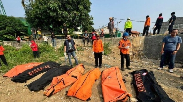 Kronologi Penemuan 7 Jasad di Bekasi, Warga Mengira Kasur Mengapung di Kali