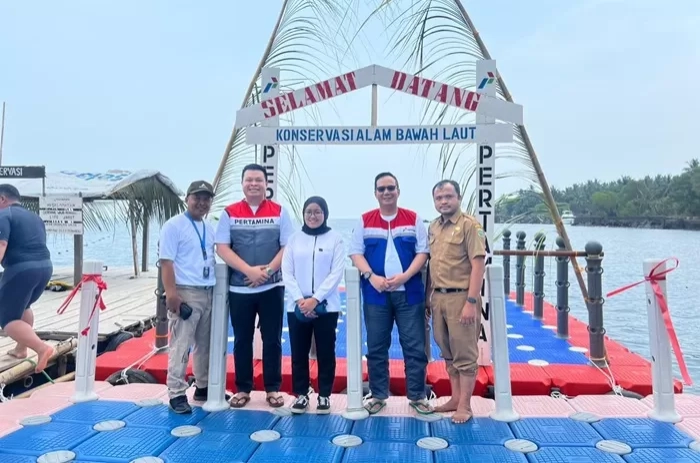 Lestarikan Ekosistem Laut, PPN JBB FT Tanjung Gerem Transplantasi Terumbu Karang