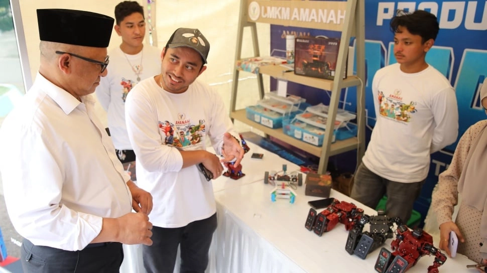Inovasi Teknologi Binaan AMANAH di IPCE 2024 UIN Ar Raniry Banda Aceh Diapresiasi