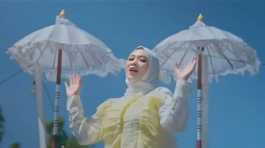 Viral Nyanyikan Lagu Minang Ciinan Bana, Fauzana Asli Mana?