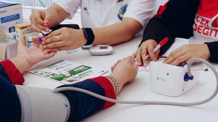 Cegah Penyakit Kronis, Dexa Gandeng 1.400 Apotek dan Klinik Gelar Skrining Kesehatan Gratis