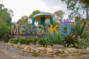 Rekomendasi untuk Pengguna KRL! Ini 6 Tempat Wisata Dekat Stasiun Bogor, Healing Murah Meriah